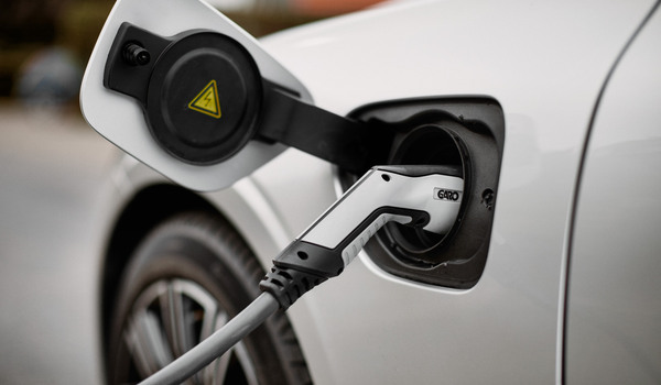 New requirements for electric car chargers in the UK 